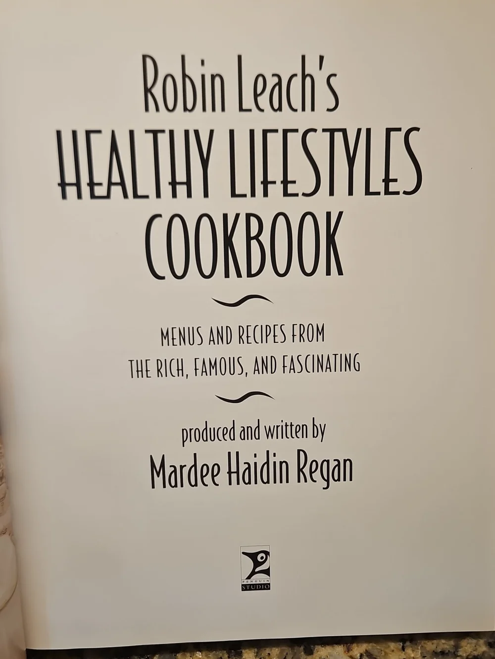 Robin Leach's Healthy Lifestyles Cookbook Autographed Signed